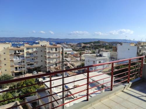 Lavrio Apartment | 5 Sterne HERA City Apartment mit Meerblick