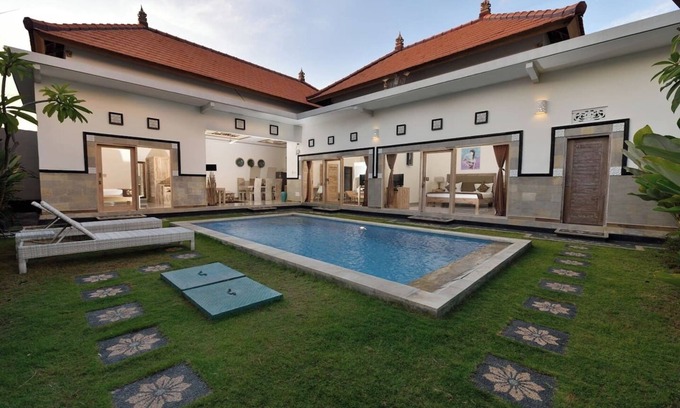 Petitenget Villa | 500Mtr 2 Potato Head,3BR Villa1 Seminyak