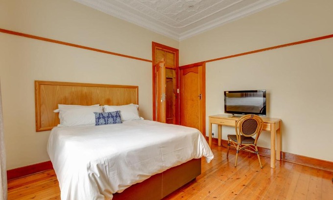 Greater Johannesburg Metropolitan Area Apartment | 51 on York Unit 3 with shared bathroom