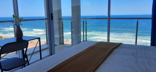 Umdloti Apartment | 511 Umdloti Resort 1 bed beachfront Self catering Apartment Wow sea View