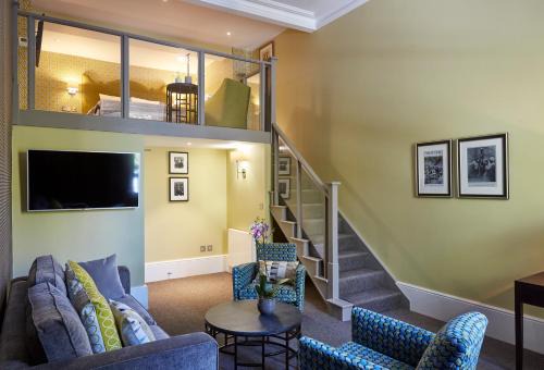 South Kensington Hotel | 54 Queen's Gate Hotel
