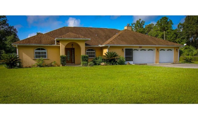 Fellowship House | 5bd/3.5ba Ocala Home - Sleeps 11 - 4 min to HITS/15 min to WEC