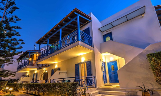 Agios Dimitrios Apartment | 🏖 5mins → Beach + Shops | BBQ | Wood Oven | Patio-6