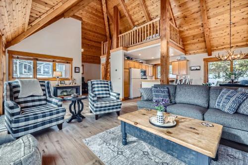 Keystone House | 6 Cabin in the Pines home