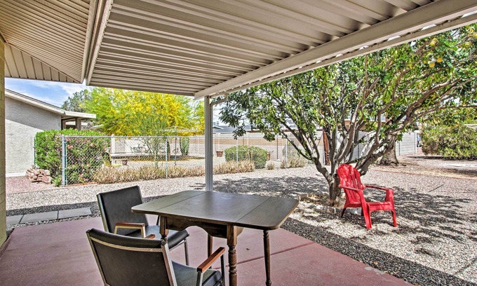 Sun City House | 6 Mi to State Farm Stadium: WFH-Friendly Home!