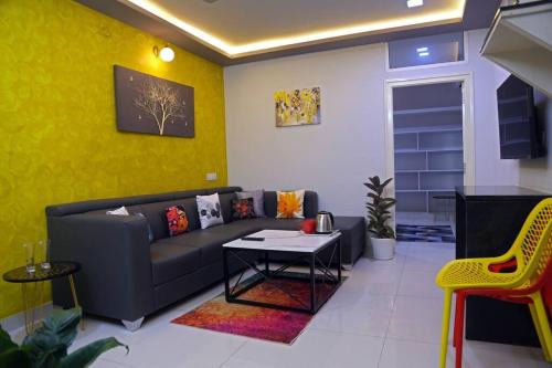 HITEC City Apartment | 6 MidTown-1BHK, Near AIG Hospital, Hitech City