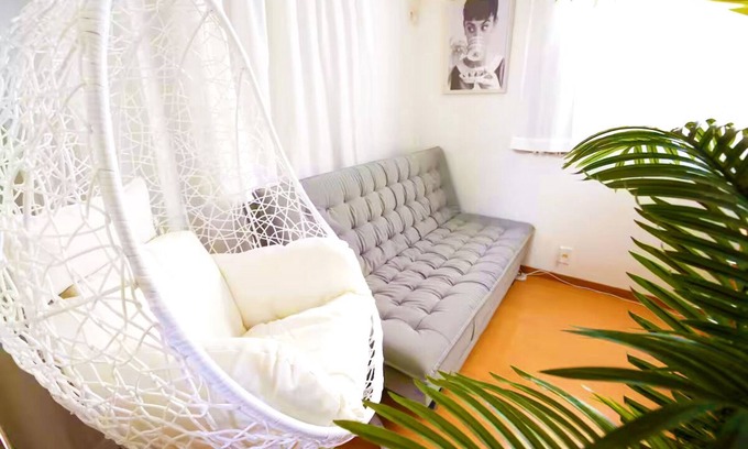 Katsushika House | 6 min. walk from Kanamachi Station|Parking available|Good access|Compartmentalized for 11 people|WIFI available|Popular downtown area|Equipped with baby equipment
