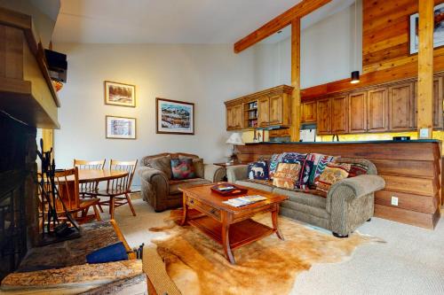 Moose Wilson Road Apartment | 621 Tamarack