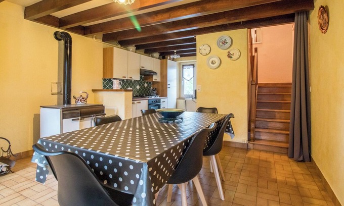 Verneugheol House | 63g63759 - Verneugheol