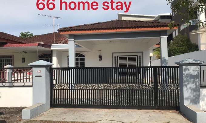 Teluk Intan House | 66 Semi-D Homestay