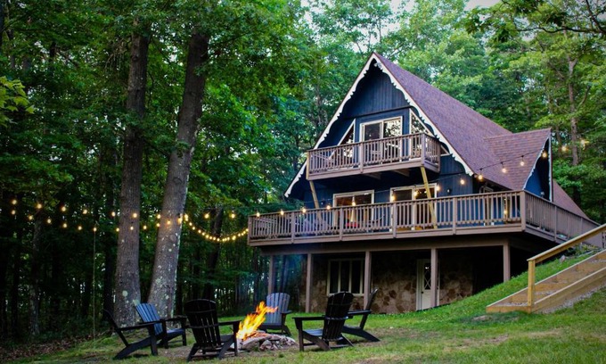 Swanton Ski Chalet | 667 Summit Dr