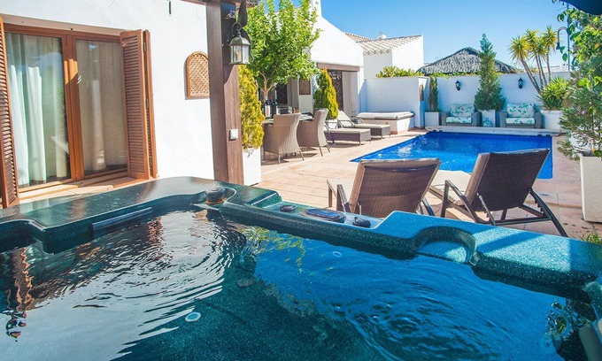 Caserio Los Tarquinos Villa | 7 bedroom Villa for 15 ppl Heated pool, sauna, hot tub on El Valle Golf, Murcia