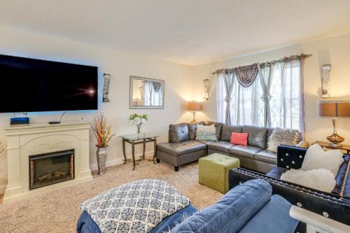 Oxon Hill-Glassmanor House | 7 Mi to National Harbor Pet-Friendly Family Home