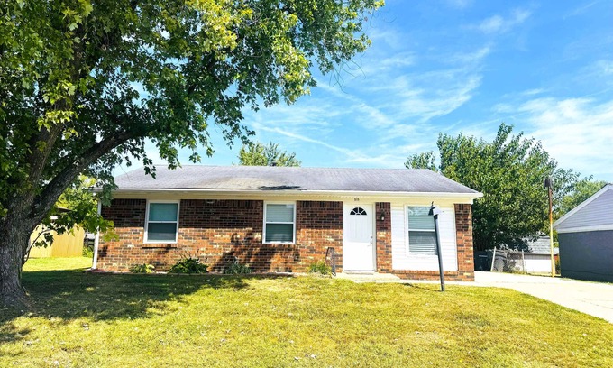 Jeffersonville House | 7 Mito Louisville Jefferson Home