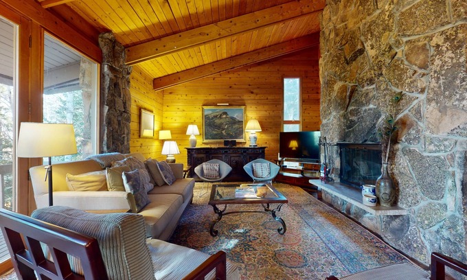 Snowmass Village House | 70's style home near Village with private hot tub & fireplace - dog-friendly