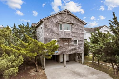 Salvo House | 7194 - Southern Grace BY Resort Realty