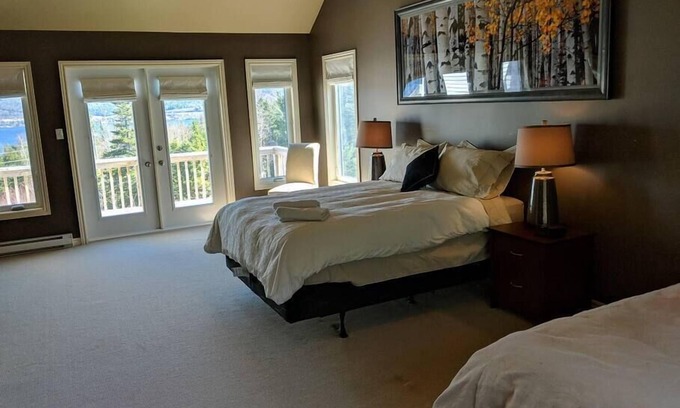 Little Rapids Ski Chalet | 73 Mountain View - Humber Valley Resort