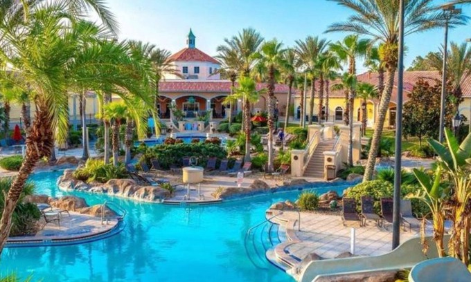 Regal Palms Villa | 735-dream Getaway Townhome in Gated Resort