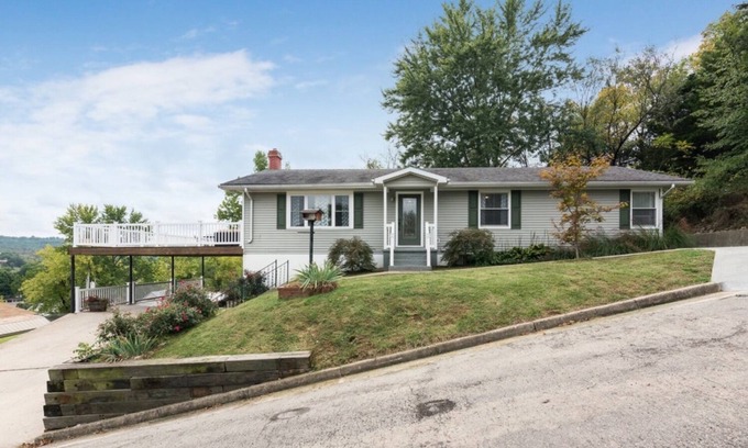 Hermann House | 7th Heaven Guesthouse