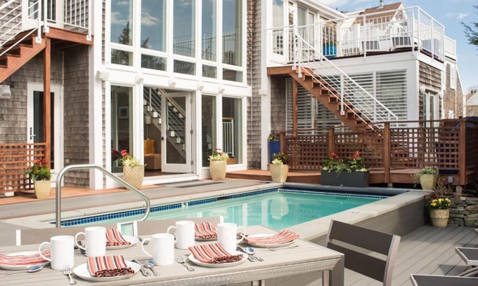 Provincetown Hotel | 8 Dyer Hotel