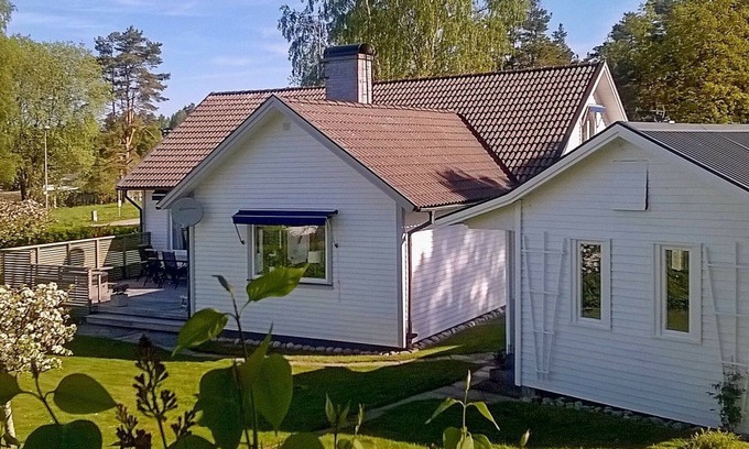 Lerum House | 8 person holiday home in LERUM