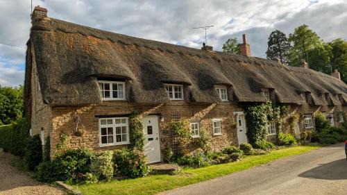 Exton House | 8 Pudding Bag Lane