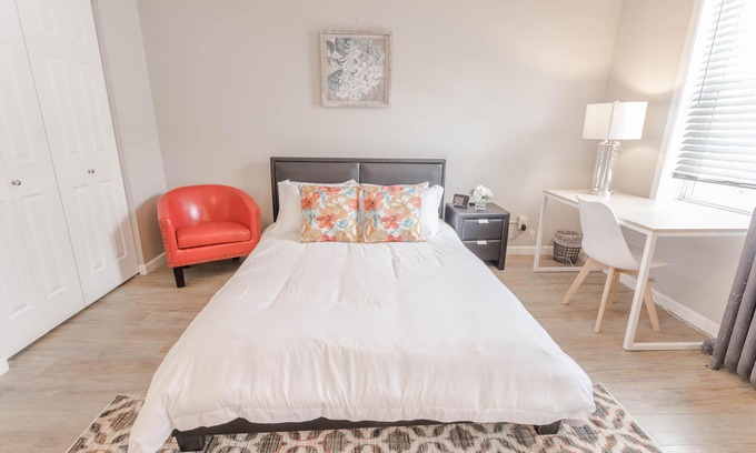 Kutzky Park Apartment | 8071-Studio in heart of Rochester - Step to MAYO