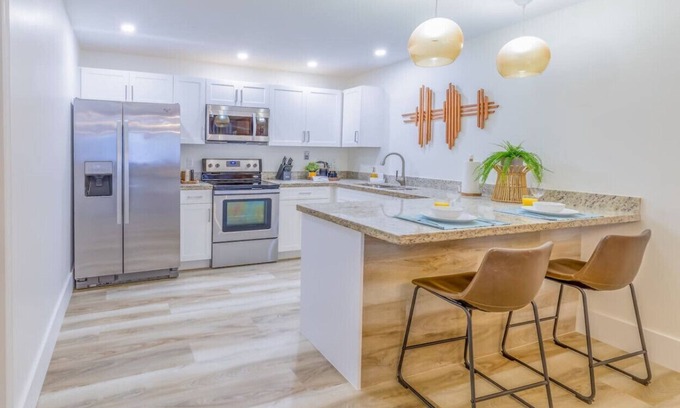 Allapattah Apartment | 8Guest, 5 minutes to everything in Miami