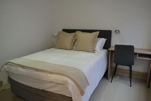 Klerksdorp House | 9 Kiaat Suites