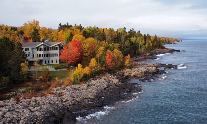 Tofte Cabin | 9 Min to Lutsen MTN/Amazing Views/Gourmet Kitchen