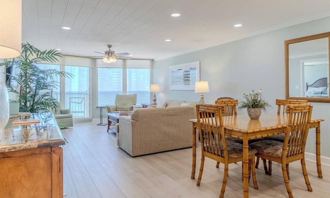 Daytona Beach Shores Condo | 903 Shores Club - 903 Shores Club - Great Oceanfront Views - 2 Bedroom 2 Bath