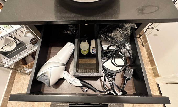 Paoli Apartment | A basement apartment with private bedroom, full bath, kitchen and entrance.