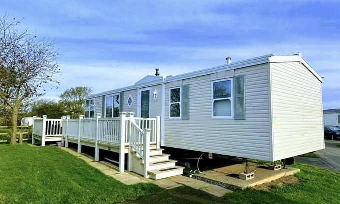Mablethorpe Cabin | A beautiful Dog Friendly Holiday Home