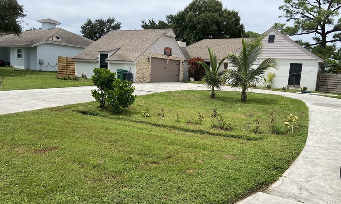 Port Saint Lucie House | A Beautiful house
