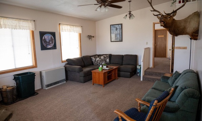 Almont House | A beautiful mountain getaway, great location, many outdoor opportunities!