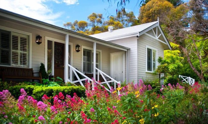 Daylesford House | A beautiful peaceful house in nature and close to town.