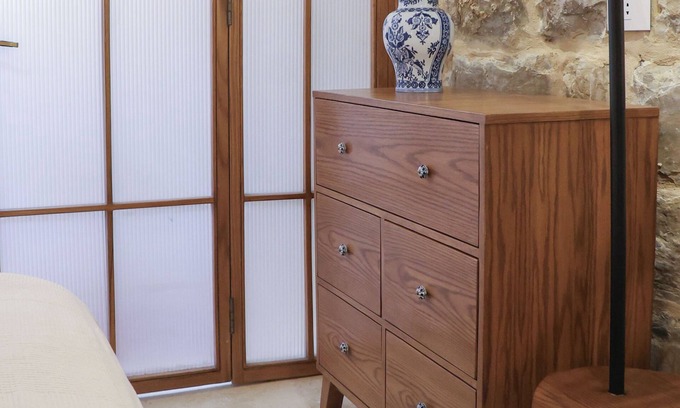 Ehden House | A century of stories, now yours to experience.