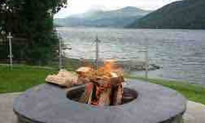 Glen Lyon Cottage | a fairytale thatched highland cottage