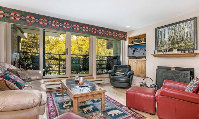 Vail Condo | A Guest Favorite! Plan Ahead to January for 15% off 4 Nights