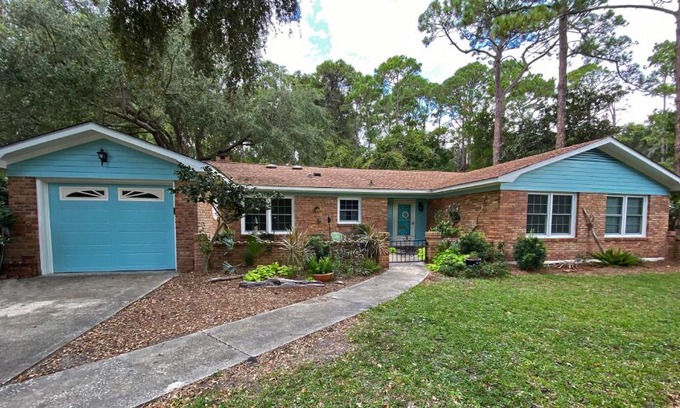 Jekyll Island House | A GUST A WIND home