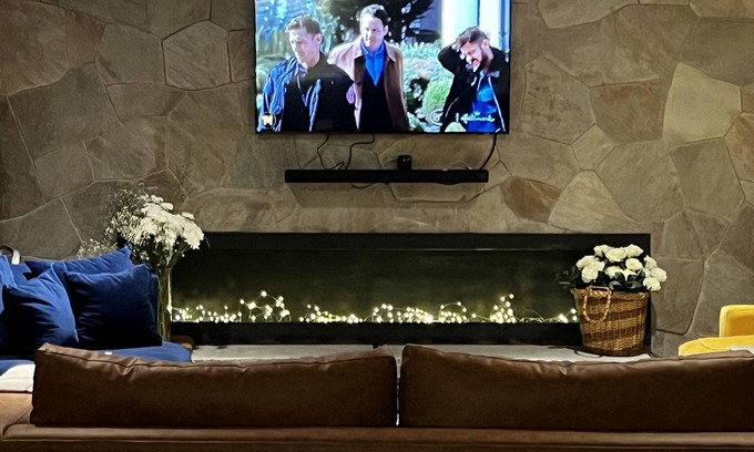 Mendoza City Center Condo | A home on the park