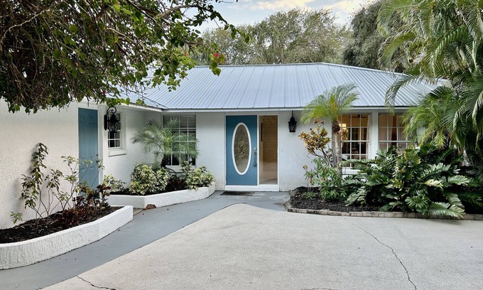 Vero Beach House | A luxurious beach getaway on the island in Vero Beach
