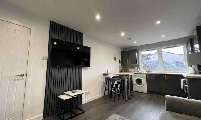 Crieff Apartment | A modern and homely apartment