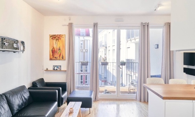 Mitte Apartment | A new apartment with an underground parking at a Centralized and trendy area