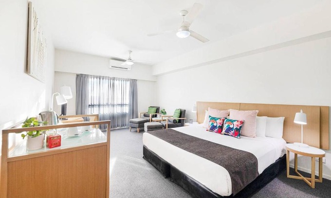 Darwin City Centre Apartment | 'A Perfect Match' Resort-style Living in Darwin CBD