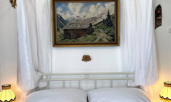 Pleujouse House | A perfect place to recharge yourself in the region's lush forest.