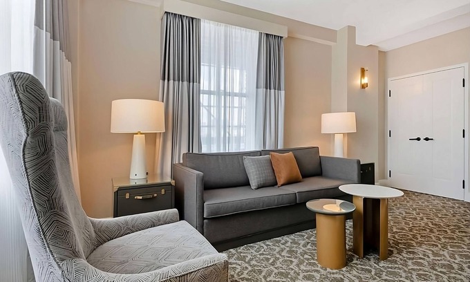 Downtown Tampa Hotel | A Place to Unwind, Unplug, and Recharge! Tampa Retreat