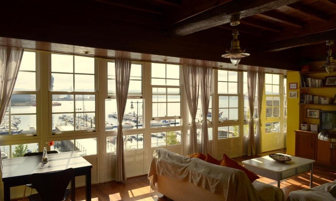 Ferrol House | A Pousada do Mar Ferrol