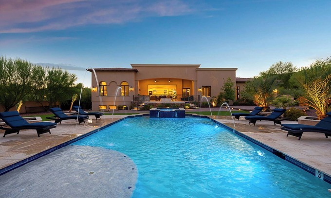Paradise Hills House | A Private Paradise with Chef’s Kitchen and Butler’s Kitchen
