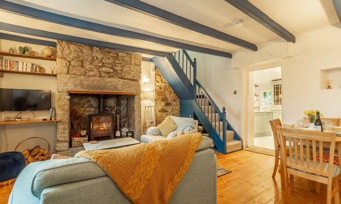 Constantine Cottage | A quaint two bedroom cottage situated in the heart of the village of Constantine
